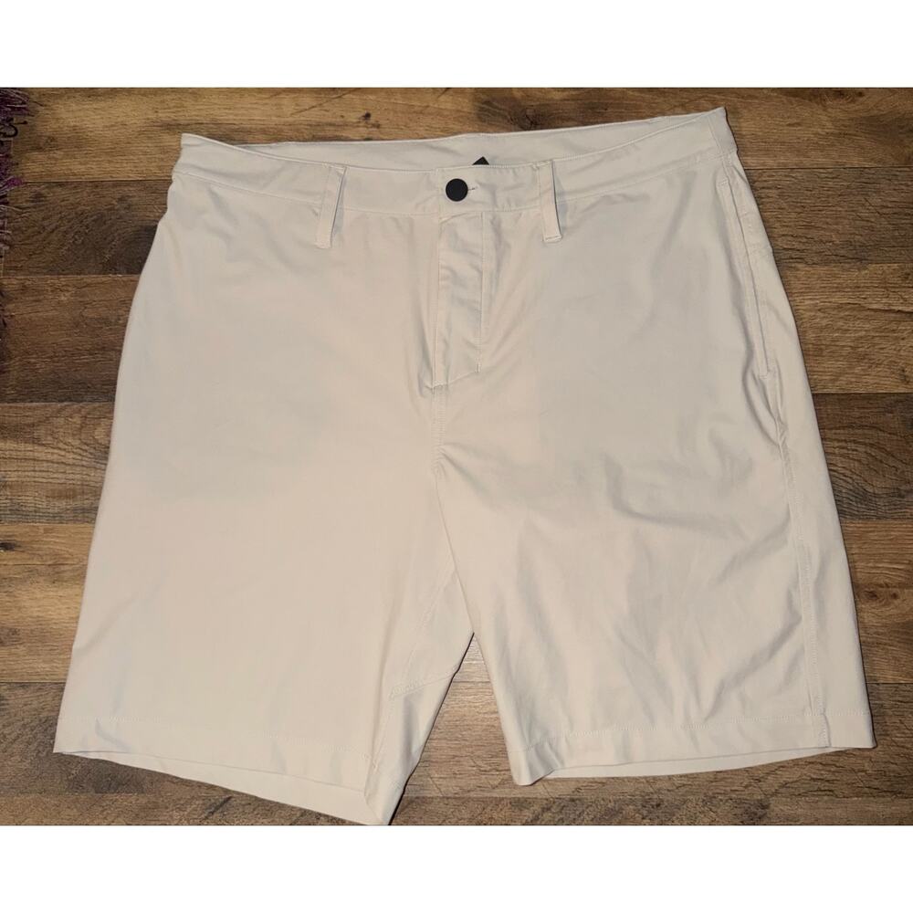 Z by Zella men’s athletic shorts